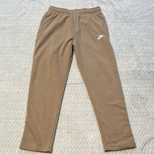 NWT Nike Classic Tan Pants Size M
